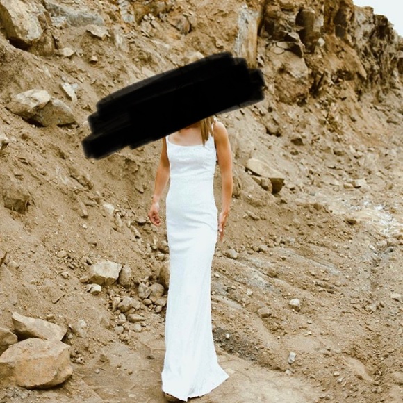 Prom dress - Picture 3 of 6